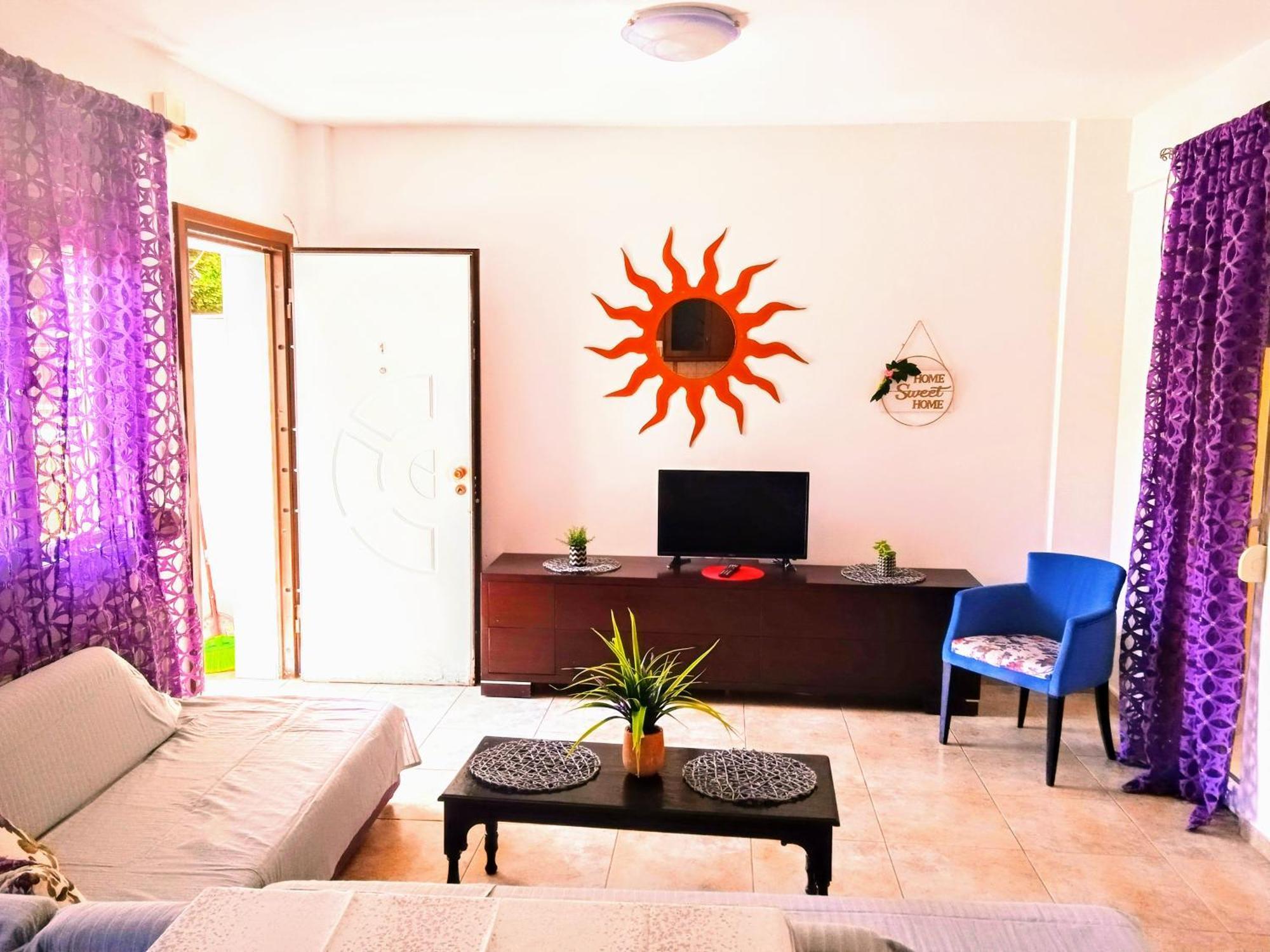 Blue Moon Apartments Nea Michaniona Exterior photo