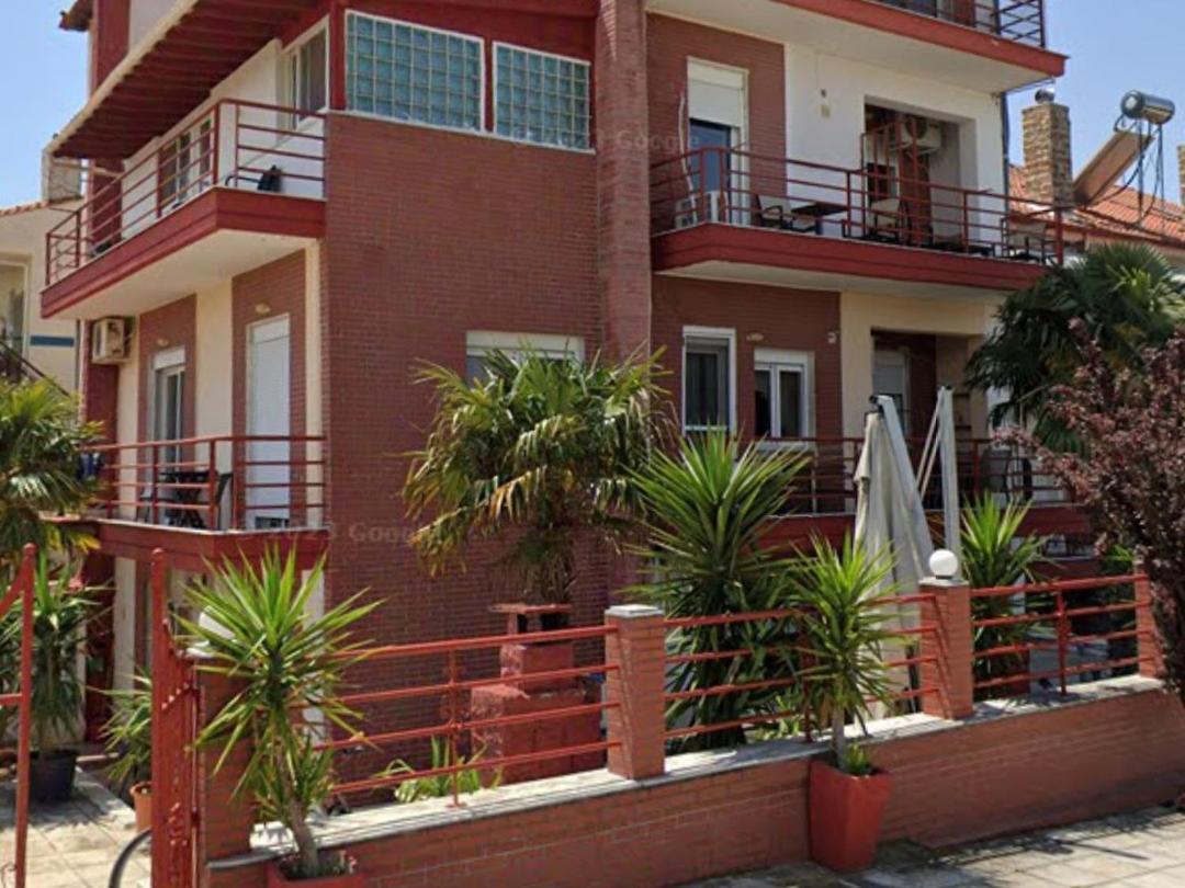 Blue Moon Apartments Nea Michaniona Exterior photo