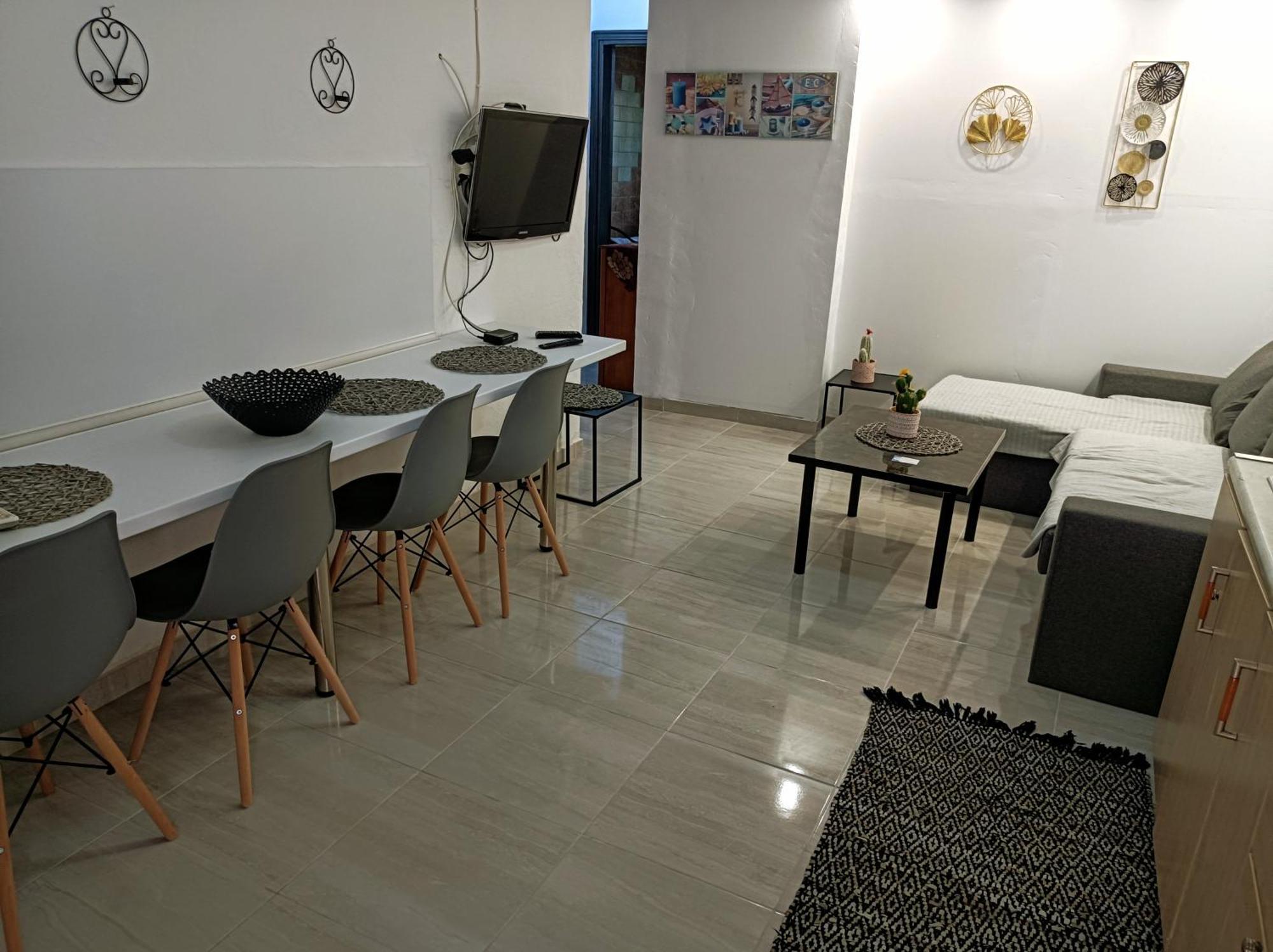 Blue Moon Apartments Nea Michaniona Room photo