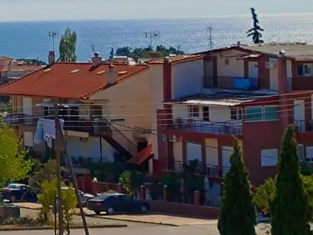 Blue Moon Apartments Nea Michaniona Exterior photo